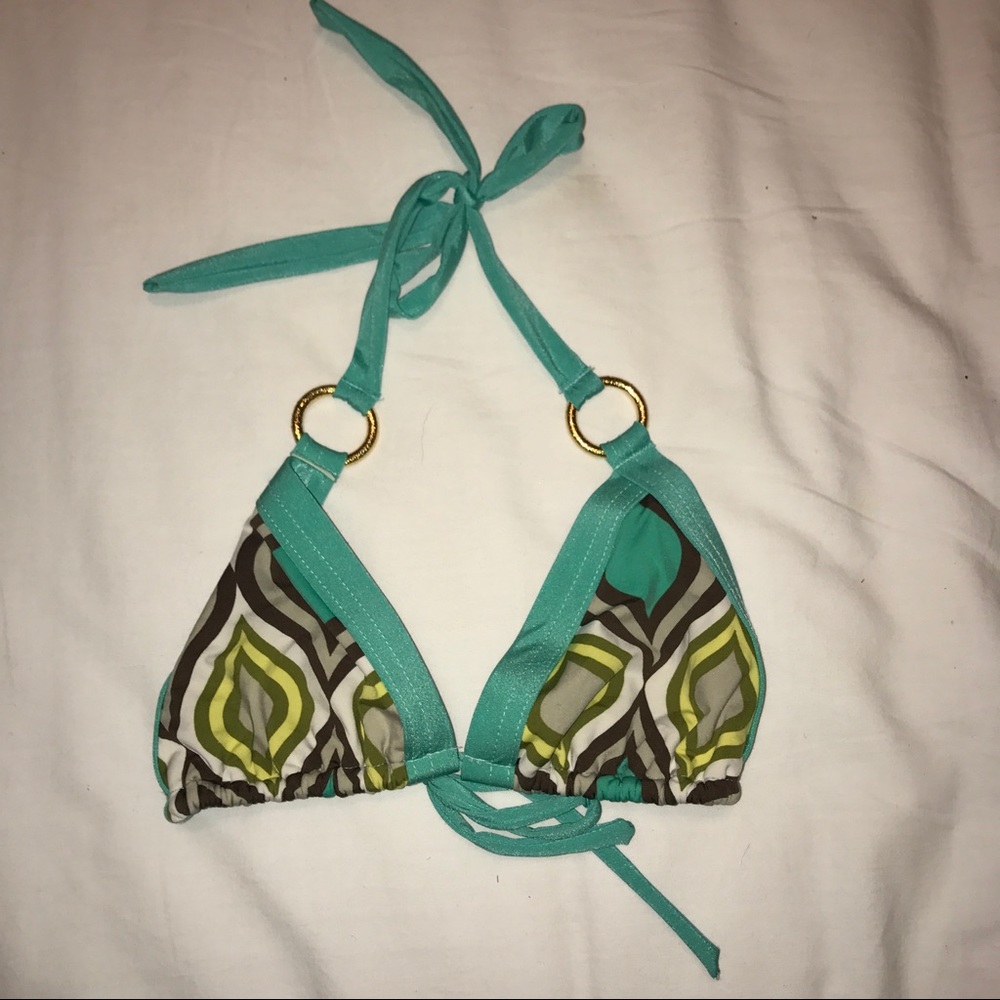 Cute bikini top